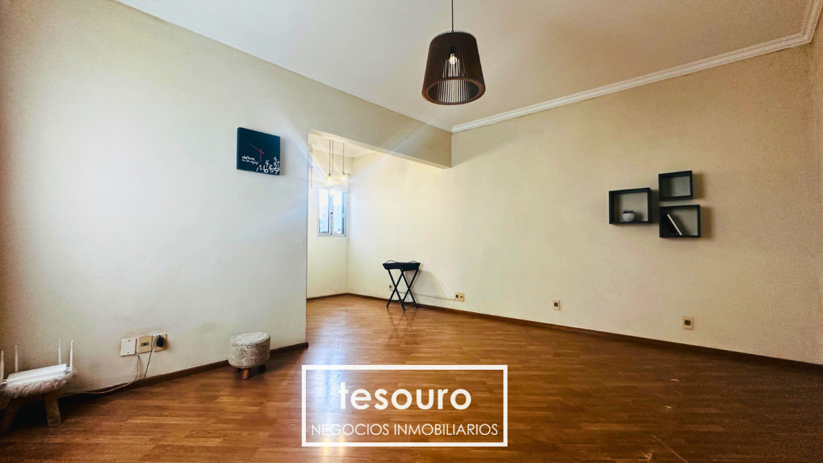 Apartamento ID.5049 - VENTA APARTAMENTO DE 1 DORMITORIO EN RAMBLA BUCEO