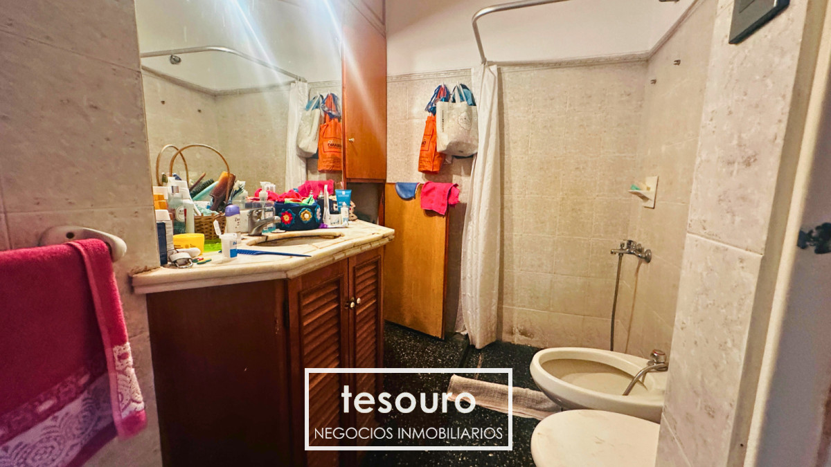Apartamento ID.5128 - VENTA APARTAMENTO DE 3 DORMITORIOS EN CENTRO