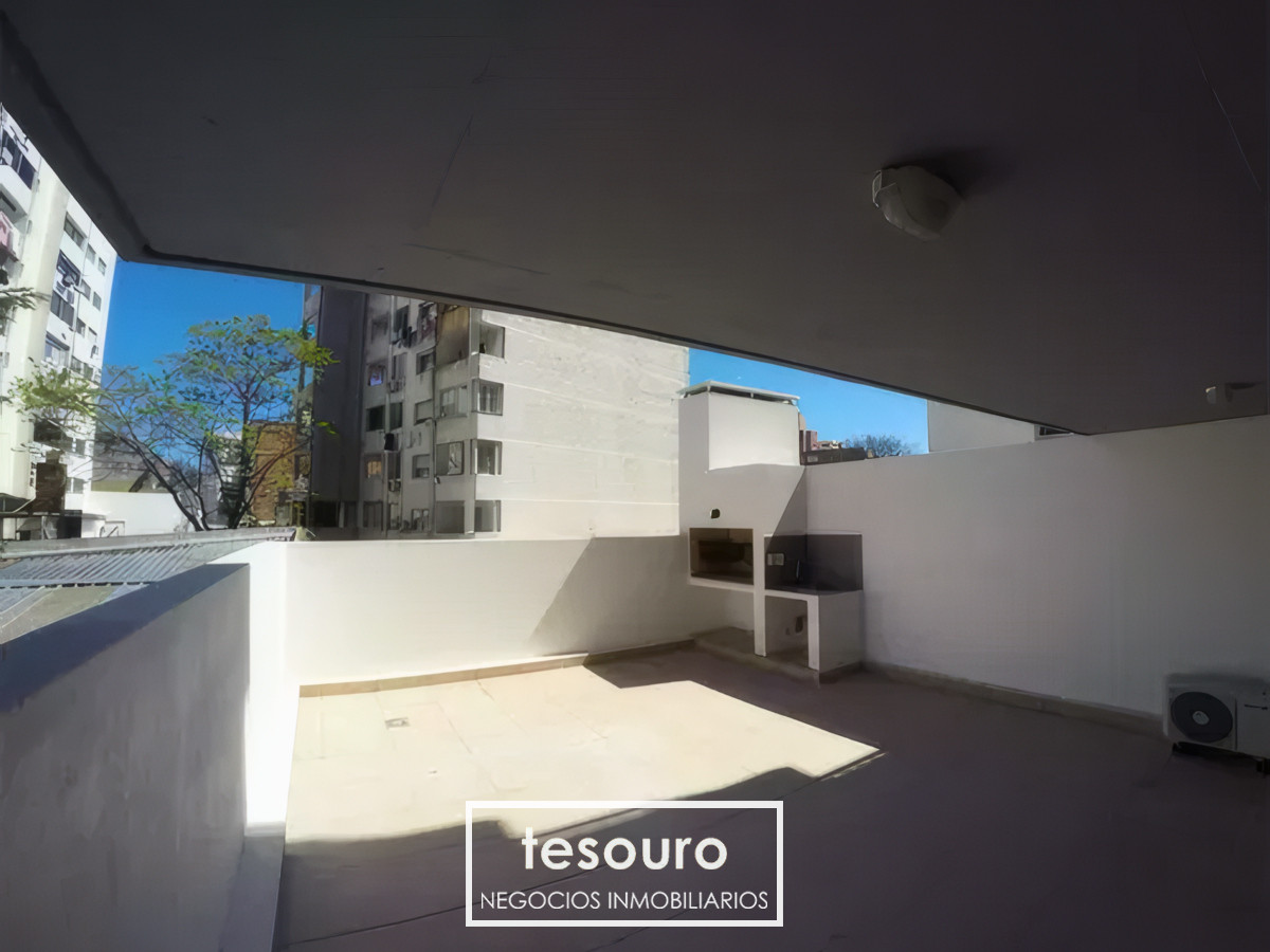 Apartamento ID.4609 - ALQUILER APARTAMENTO DE 1 DORMITORIO EN POCITOS CON GRAN PATIO