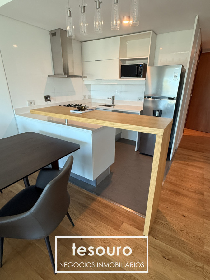Apartamento ID.2884 - Alquiler de apartamento de 2 dormitorios en Puerto del Buceo