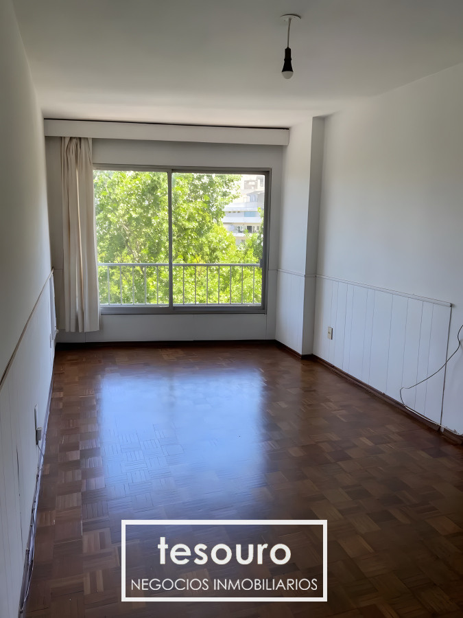 Apartamento ID.4864 - VENTA APARTAMENTO DE 1 DORMITORIO CON RENTA EN  PUNTA CARRETAS