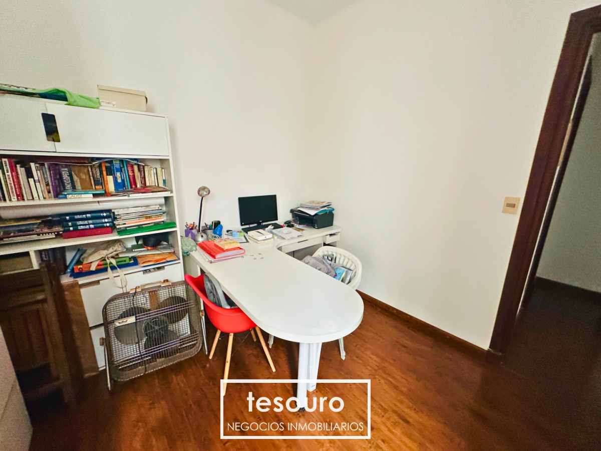 Apartamento ID.5414 - VENTA APARTAMENTO DE 4 DORMITORIOS EN POCITOS