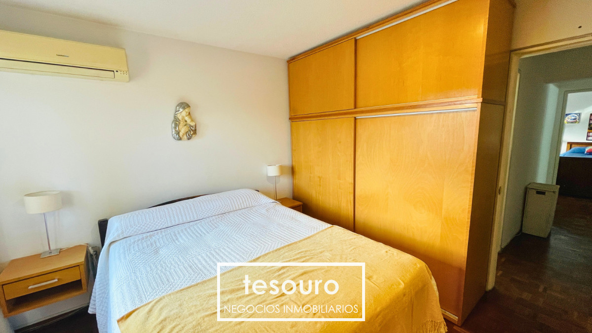 Apartamento ID.4833 - VENTA APARTAMENTO DE 3 DORMITORIOS EN PALERMO A PASOS DE LA RAMBLA