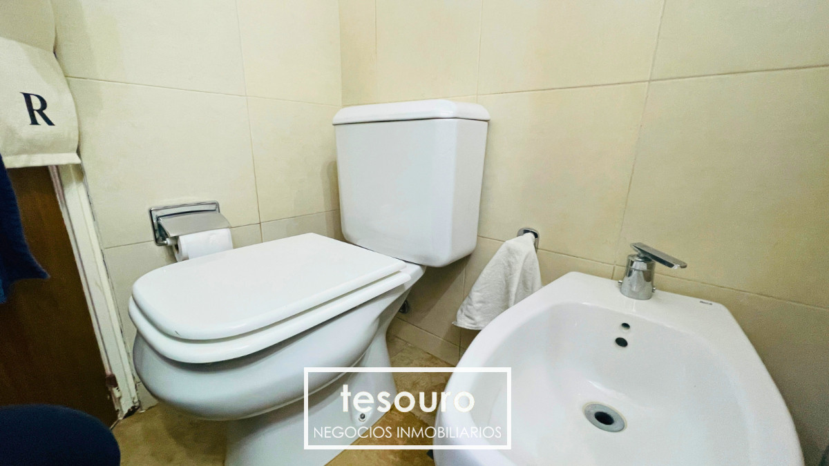 Apartamento ID.4833 - VENTA APARTAMENTO DE 3 DORMITORIOS EN PALERMO A PASOS DE LA RAMBLA