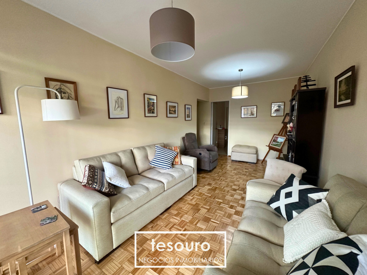 Apartamento ID.5473 - VENTA APARTAMENTO DE 2 DORMITORIOS EN POCITOS