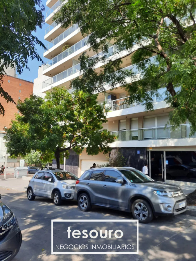 Apartamento ID.5482 - ALQUILER MONOAMBIENTE PENTHOUSE CON GRAN TERRAZA EN POCITOS NUEVO
