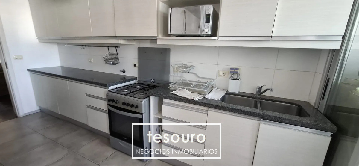 Apartamento ID.5692 - ALQUILER PENTHOUSE DE 3 DORMITORIOS EN PUNTA CARRETAS
