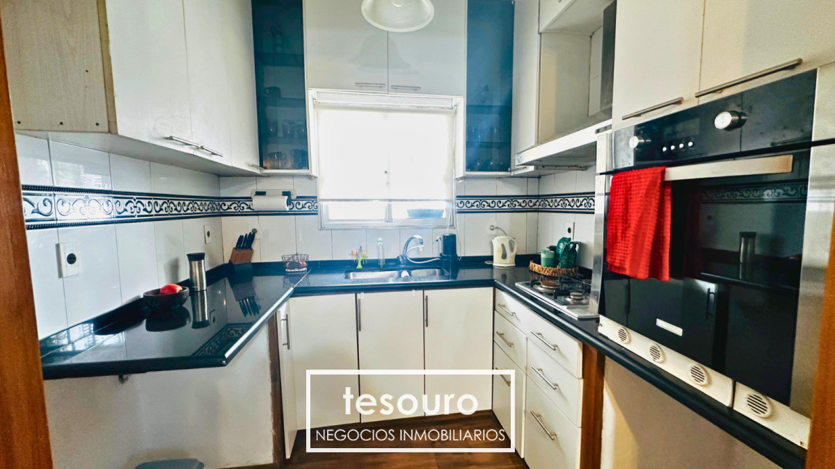 Apartamento ID.5049 - VENTA APARTAMENTO DE 1 DORMITORIO EN RAMBLA BUCEO