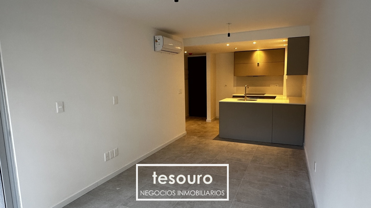 Apartamento ID.2028 - Alquiler Apartamento 1 Dormitorio en Punta Carretas 
