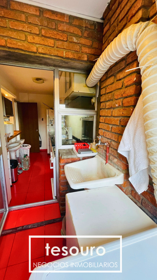 Apartamento ID.4833 - VENTA APARTAMENTO DE 3 DORMITORIOS EN PALERMO A PASOS DE LA RAMBLA