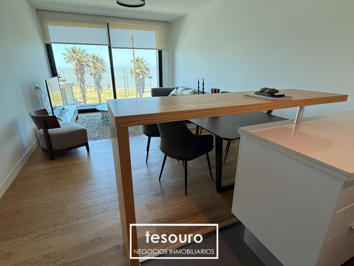 Apartamento ID.2884 - Alquiler de apartamento de 2 dormitorios en Puerto del Buceo