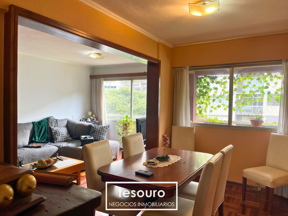 Apartamento ID.4654 - VENTA APARTAMENTO DE 3 DORMITORIOS EN POCITOS PRÓXIMO A LA RAMBLA