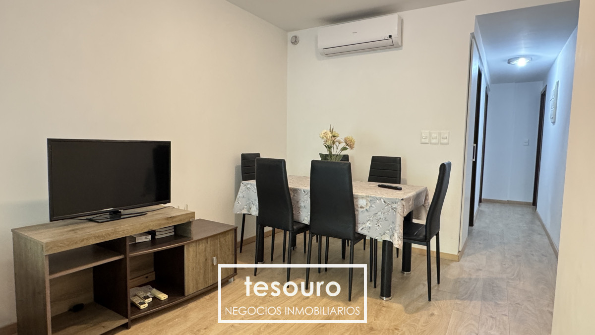 Apartamento ID.4486 - Alquiler de Apartamento de 2 dormitorios en Pocitos