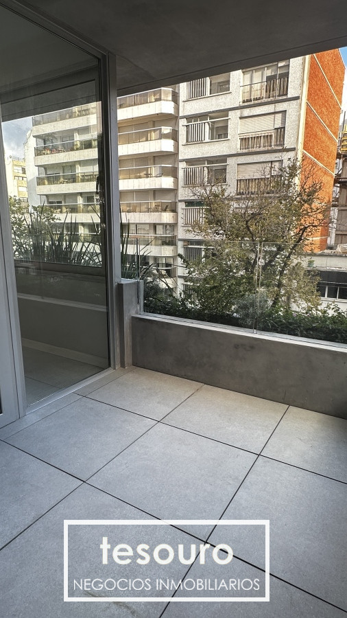 Apartamento ID.2028 - Alquiler Apartamento 1 Dormitorio en Punta Carretas 