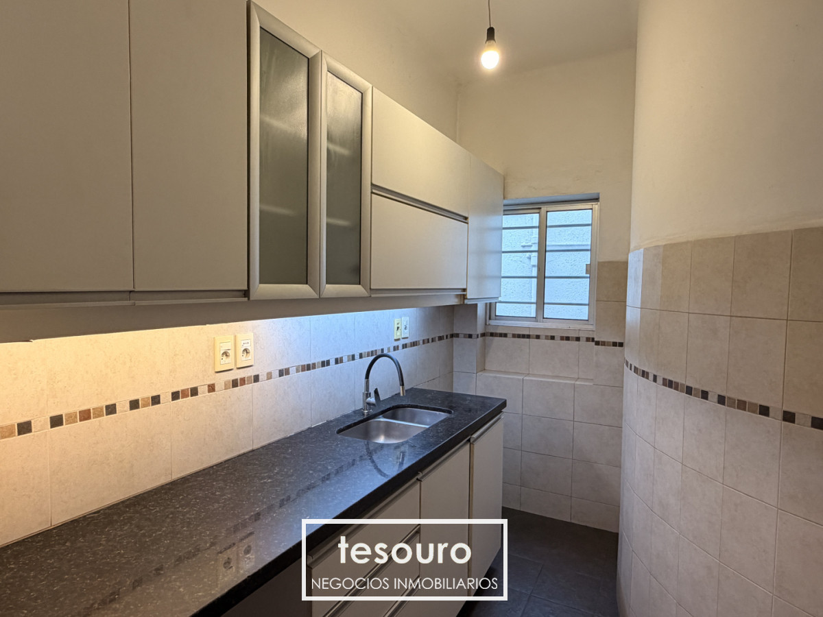 Apartamento ID.5680 - Alquiler de apartamento 2 dormitorios en Pocitos Nuevo