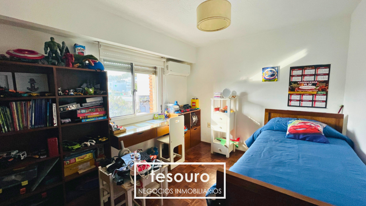 Apartamento ID.4833 - VENTA APARTAMENTO DE 3 DORMITORIOS EN PALERMO A PASOS DE LA RAMBLA