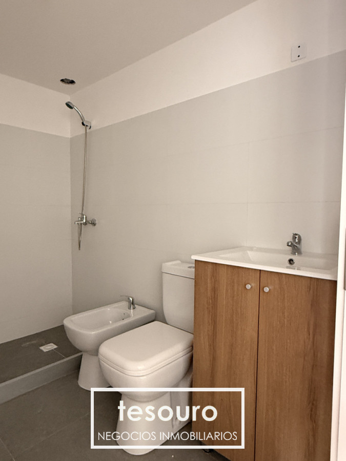 Apartamento ID.5479 - Alquiler Apartamento 1 Dormitorio en Tres Cruces