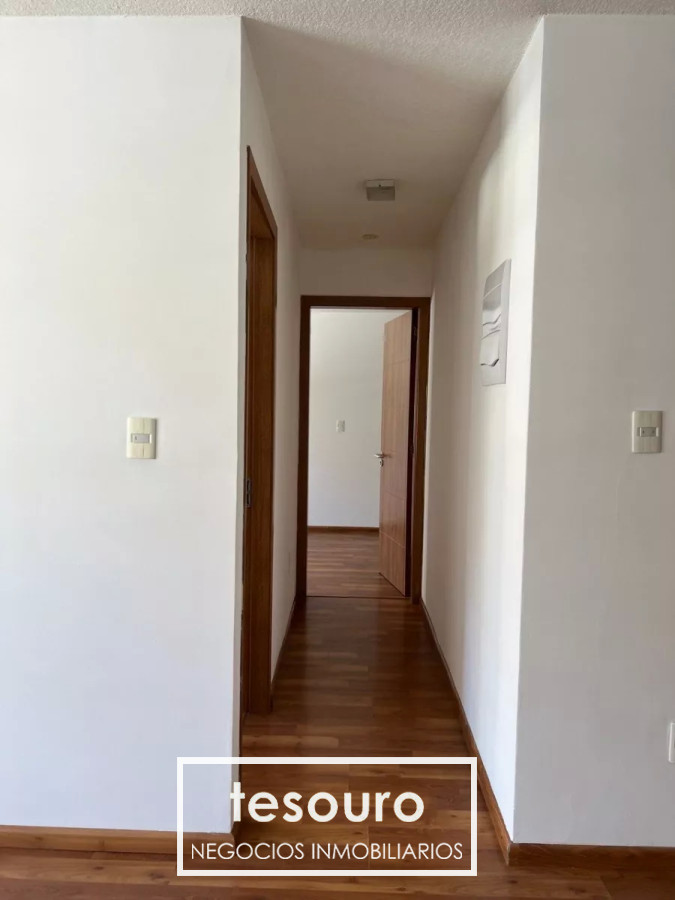 Apartamento ID.4216 - Venta Apartamento de 2 Dormitorios En Cordón Con renta 