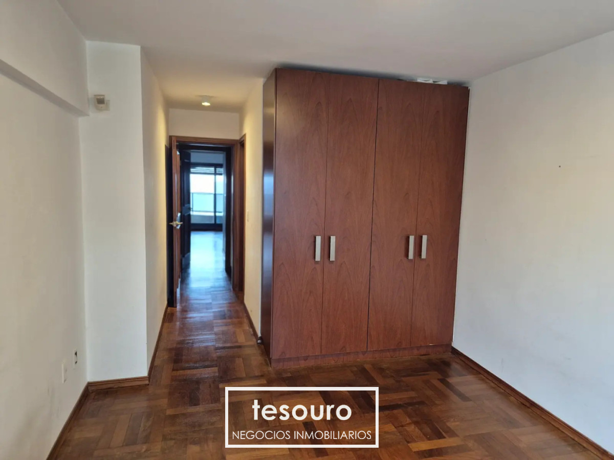 Apartamento ID.5500 - ALQUILER APARTAMENTO DE 2 DORMITORIOS FRENTE AL MAR EN MALVÍN
