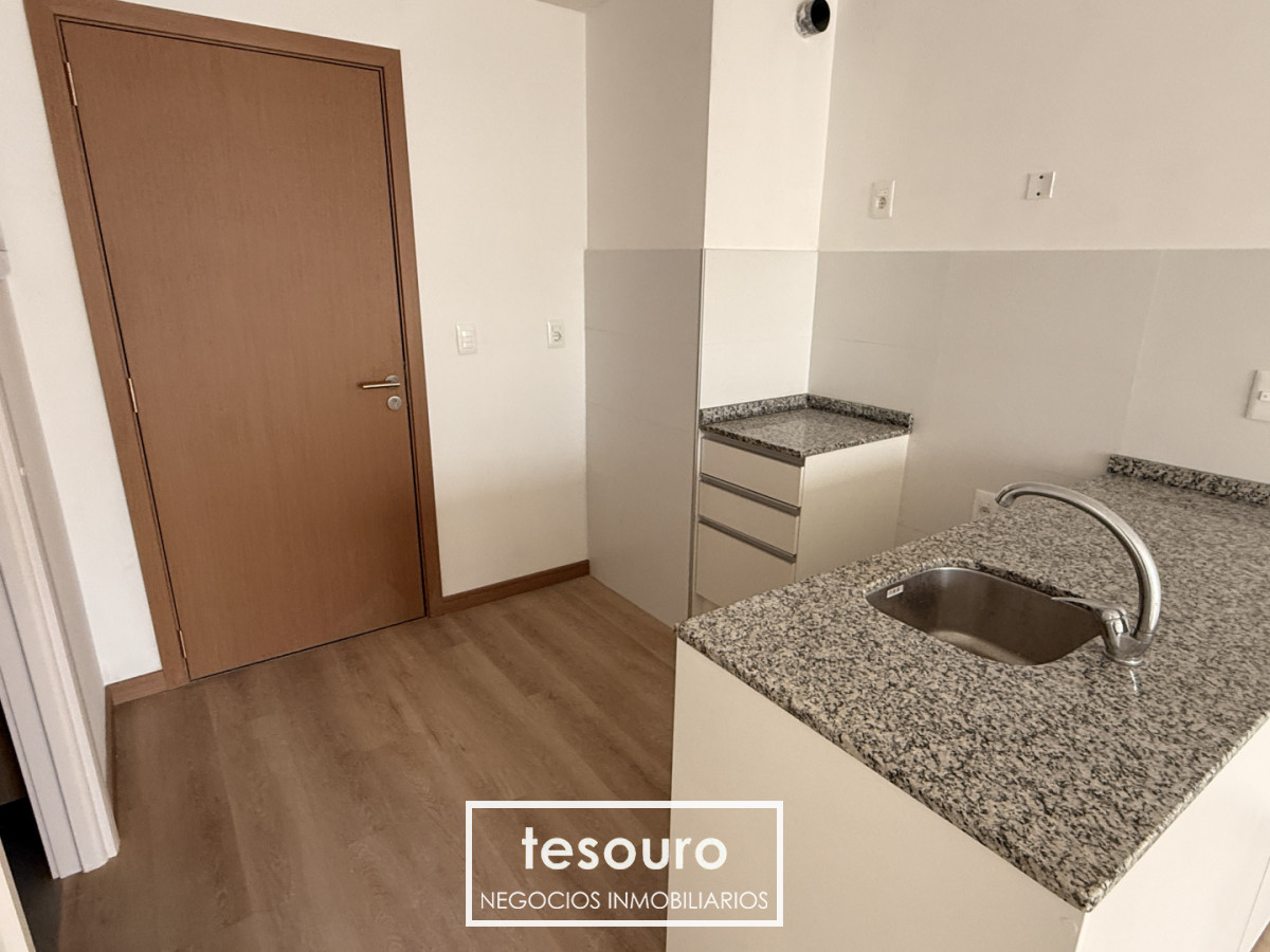 Apartamento ID.5499 - Alquiler Apartamento 1 Dormitorio en Tres Cruces