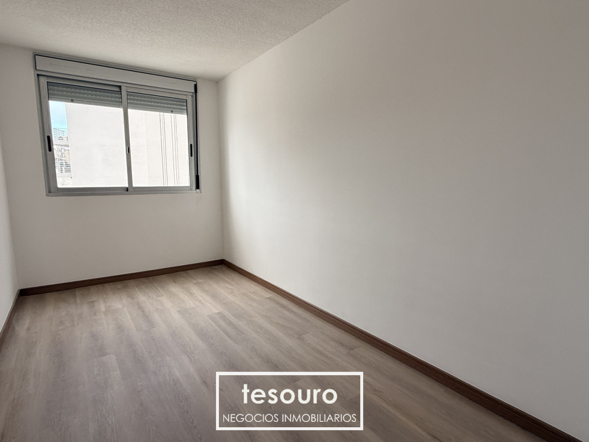 Apartamento ID.5488 - Alquiler apartamento de 2 dormitorios en Tres Cruces