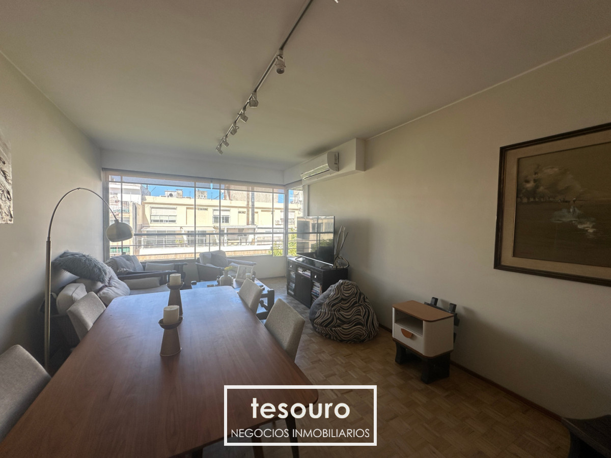Apartamento ID.5442 - VENTA APARTAMENTO DE 3 DORMITORIOS EN POCITOS A METROS DE LA RAMBLA