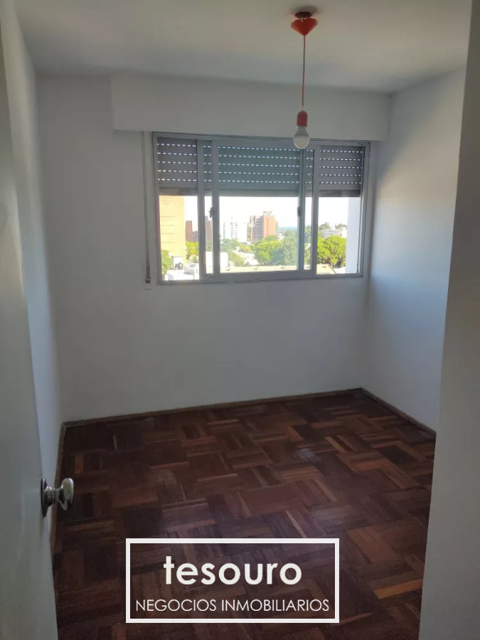 Apartamento ID.4558 - VENTA APARTAMENTO DE 2 DORMITORIOS EN BUCEO