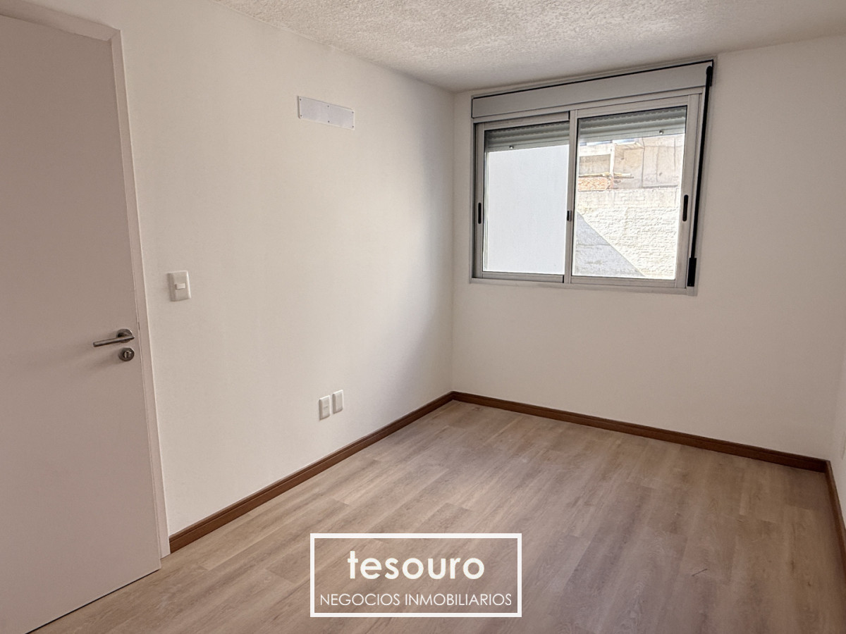 Apartamento ID.5479 - Alquiler Apartamento 1 Dormitorio en Tres Cruces