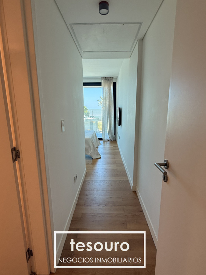 Apartamento ID.2884 - Alquiler de apartamento de 2 dormitorios en Puerto del Buceo