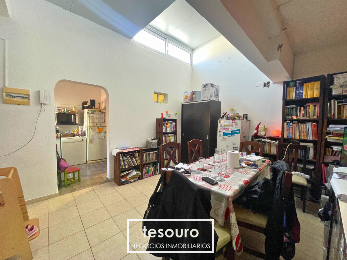Apartamento ID.4672 - VENTA APARTAMENTO DE 2 DORMITORIOS EN BRAZO ORIENTAL CON AZOTEA DE USO EXCLUSIVO
