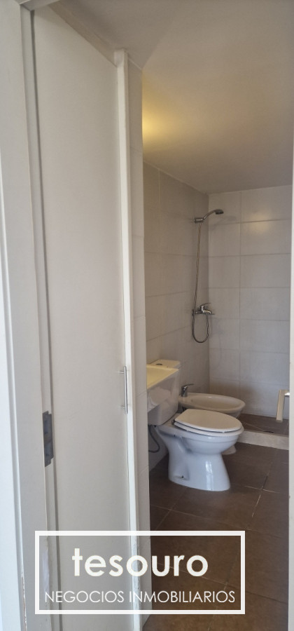 Apartamento ID.3896 - Gran Monoambiente en Rodo y Blanes
