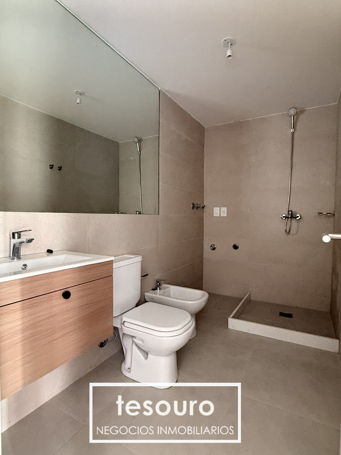Apartamento ID.5112 - Alquiler Apartamento 1 Dormitorio en Tres Cruces
