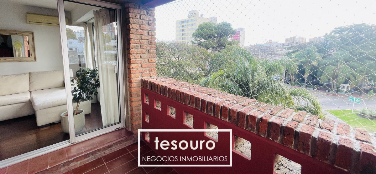 Apartamento ID.4833 - VENTA APARTAMENTO DE 3 DORMITORIOS EN PALERMO A PASOS DE LA RAMBLA