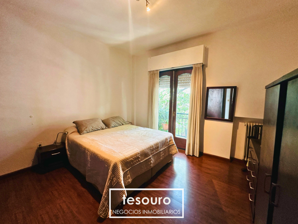 Apartamento ID.5414 - VENTA APARTAMENTO DE 4 DORMITORIOS EN POCITOS