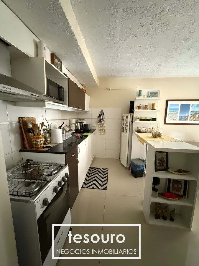 Apartamento ID.4883 - VENTA APARTAMENTO DE 1 DORMITORIO EN PARQUE BATLLE CON RENTA