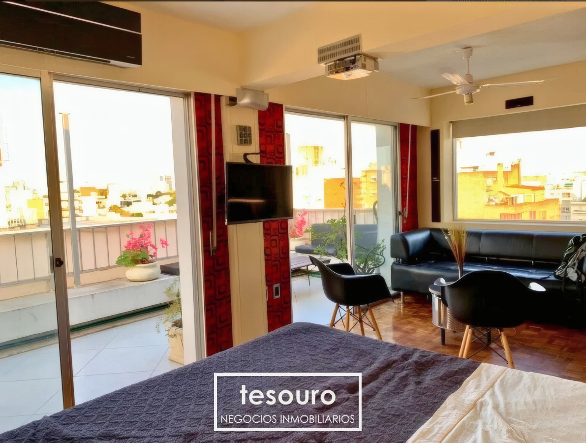 Apartamento ID.4604 - ALQUILER PENTHOUSE TIPO LOFT CON GRAN TERRAZA EN POCITOS