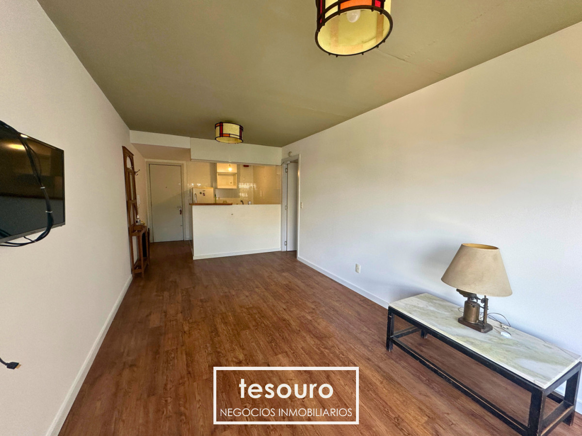 Apartamento ID.5422 - ALQUILER APARTAMENTO DE 1 DORMITORIO EN POCITOS NUEVO