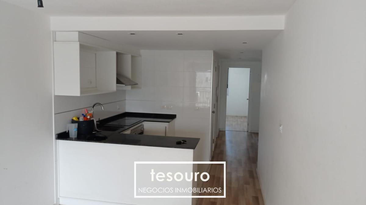 Apartamento ID.2825 - Alquiler Apartamento 2 dormitorios y garaje