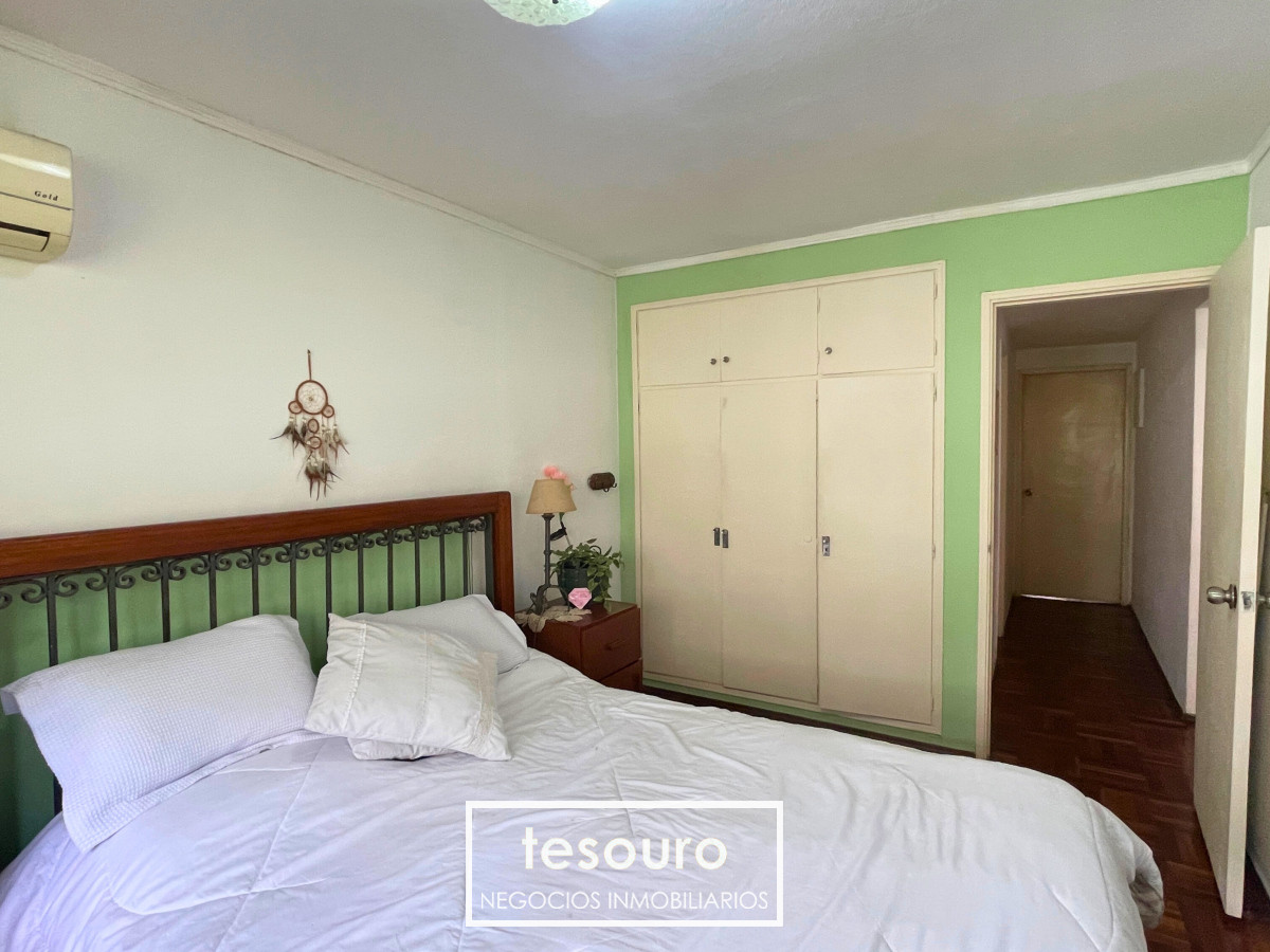 Apartamento ID.4654 - VENTA APARTAMENTO DE 3 DORMITORIOS EN POCITOS PRÓXIMO A LA RAMBLA