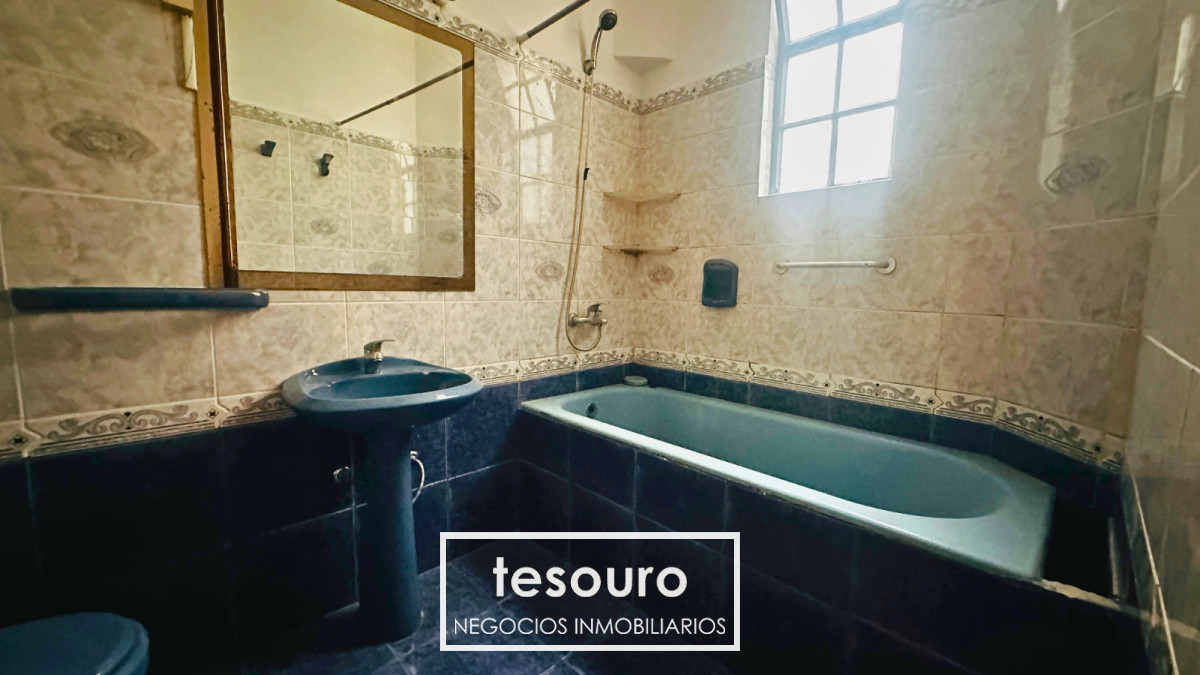 Apartamento ID.5129 - VENTA APARTAMENTO DE 3 DORMITORIOS EN CENTRO