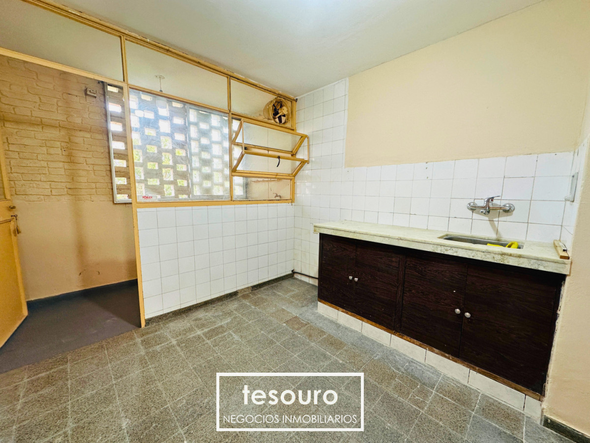 Apartamento ID.5709 - VENTA APARTAMENTO DE 2 DORMITORIOS EN BUCEO