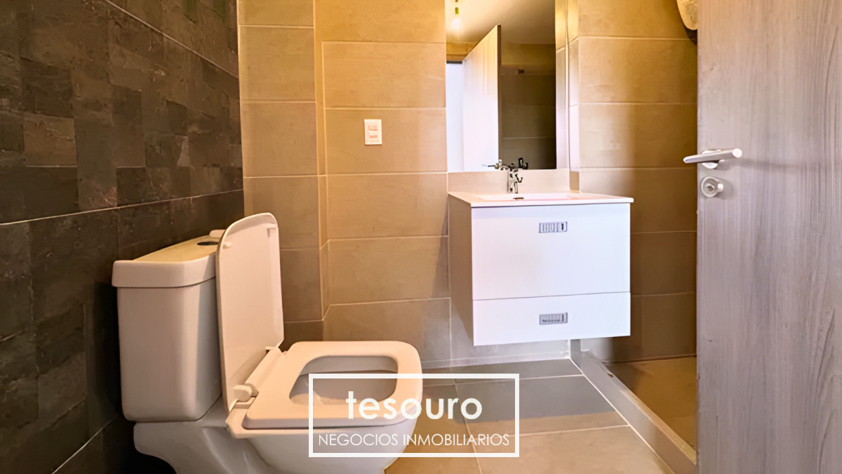 Apartamento ID.4853 - VENTA APARTAMENTO DE 3 DORMITORIOS EN CORDÓN SUR