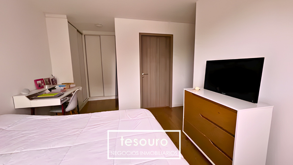 Apartamento ID.4853 - VENTA APARTAMENTO DE 3 DORMITORIOS EN CORDÓN SUR
