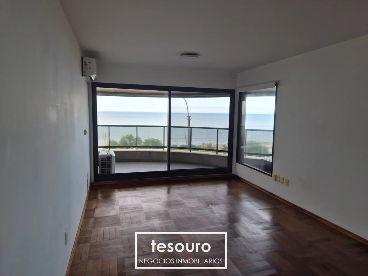 Apartamento ID.5500 - ALQUILER APARTAMENTO DE 2 DORMITORIOS FRENTE AL MAR EN MALVÍN