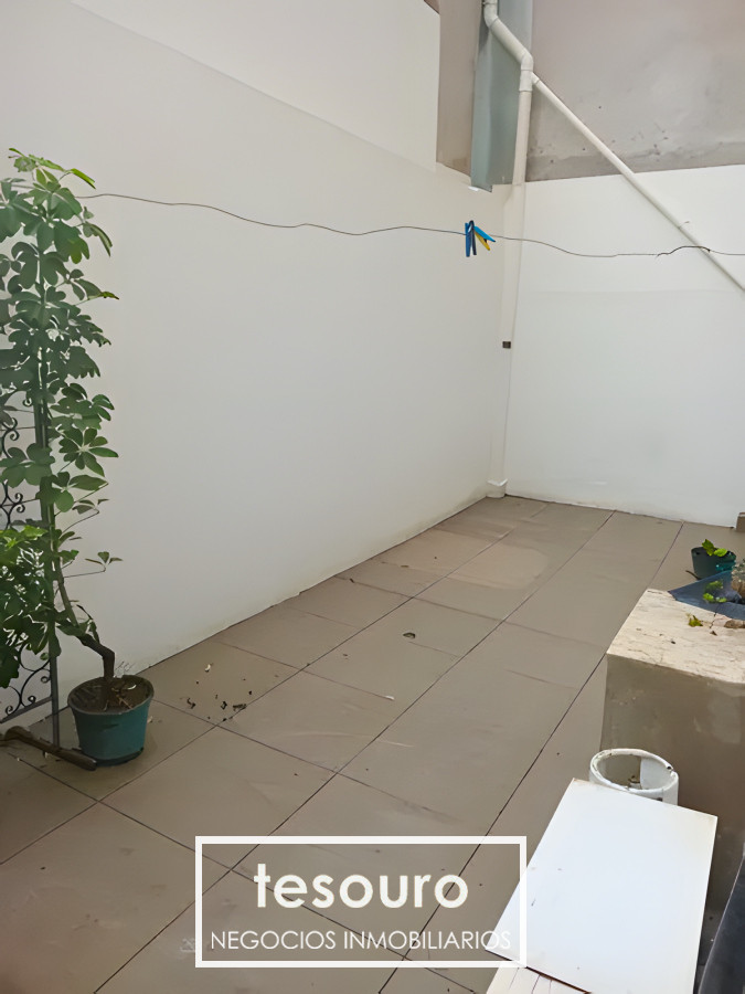 Apartamento ID.4986 - VENTA APARTAMENTO DE 2 DORMITORIOS EN CORDON SOBRE 18 DE JULIO