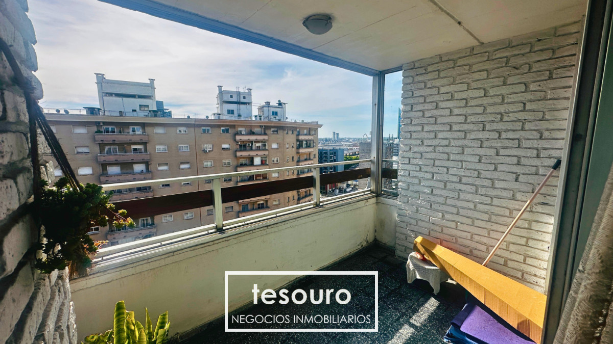 Apartamento ID.5128 - VENTA APARTAMENTO DE 3 DORMITORIOS EN CENTRO