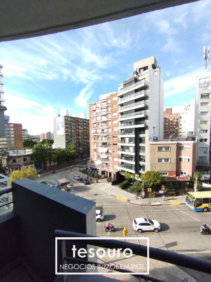Apartamento ID.4835 - ALQUILER APARTAMENTO DE 1 DORMITORIO EN PUNTA CARRETAS CON GARAGE