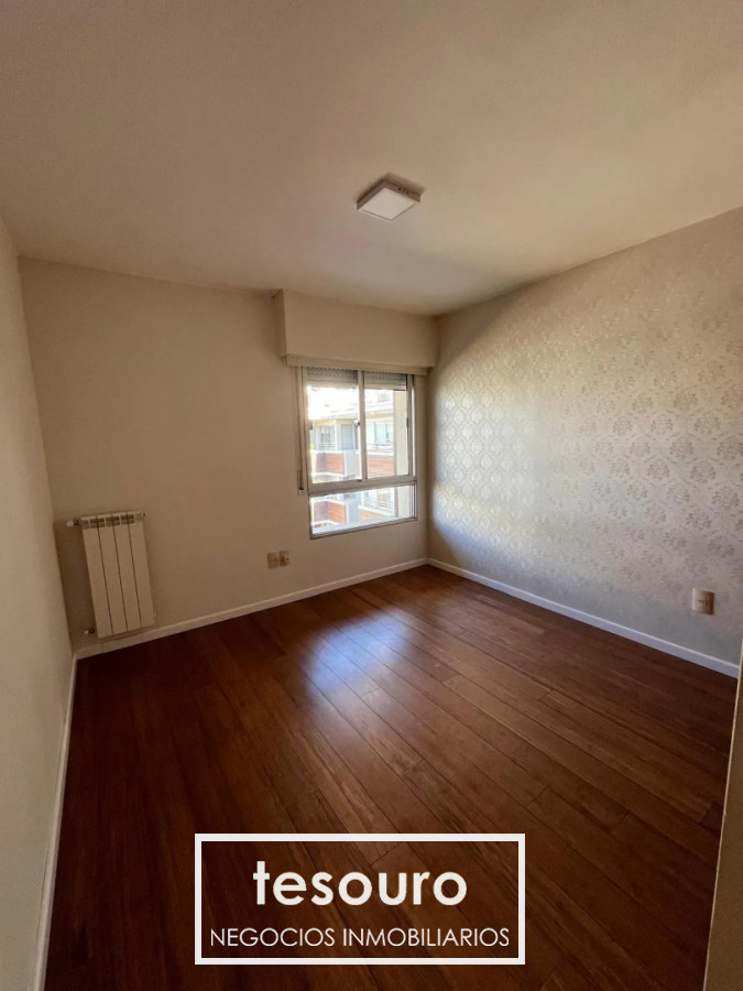 Apartamento ID.5426 - ALQUILER APARTAMENTO DE 2 DORMITORIOS EN POCITOS