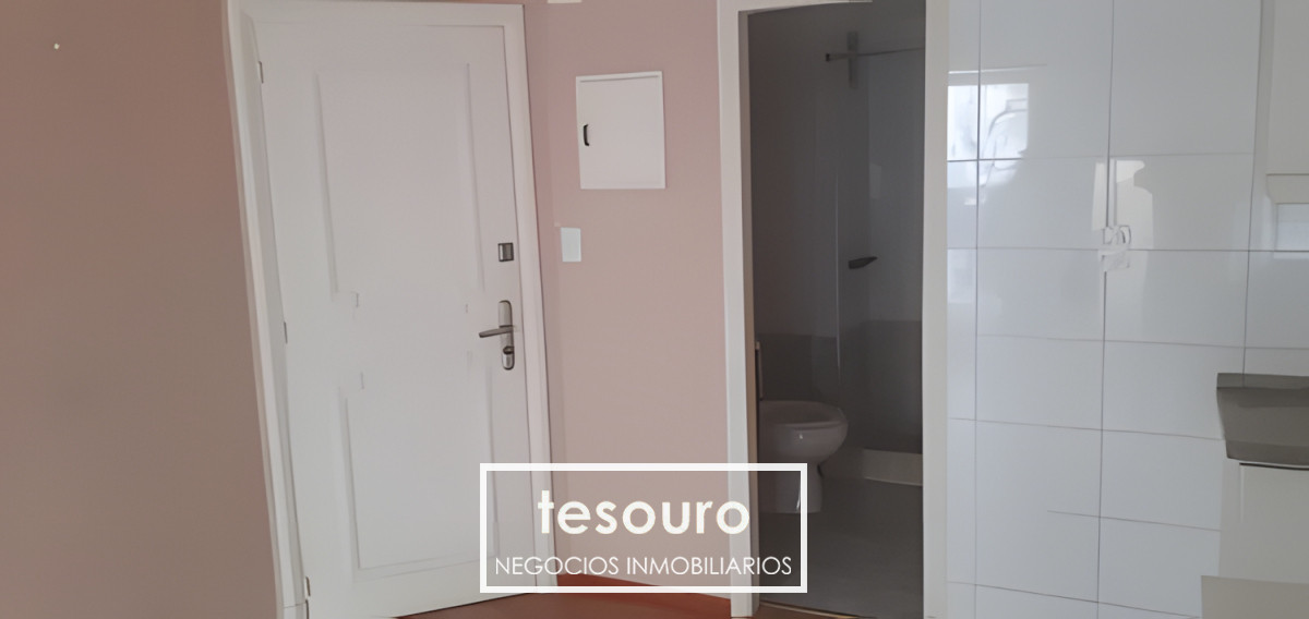 Apartamento ID.4885 - VENTA MONOAMBIENTE EN POCITOS BV. ESPAÑA Y BERRO