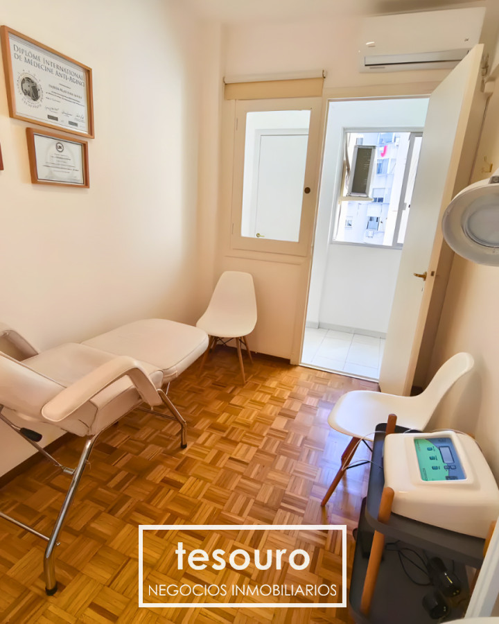 Apartamento ID.5357 - VENTA APARTAMENTO DE 3 DORMITORIOS EN POCITOS